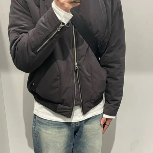 더콜디스트모먼트 누빔 봄버 자켓