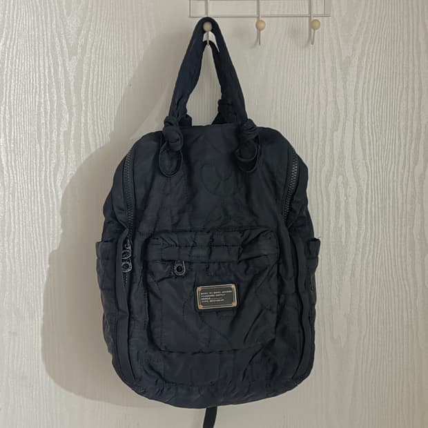 마크 제이콥스 two way 나일론 퀼팅 백팩