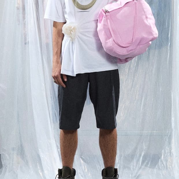 메인라인 유로 코인 백리스 티셔츠