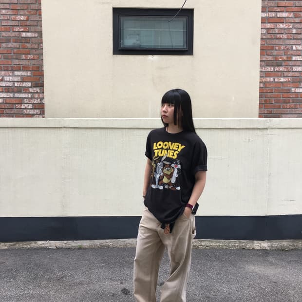 루니튠즈 빈티지 반팔 티셔츠