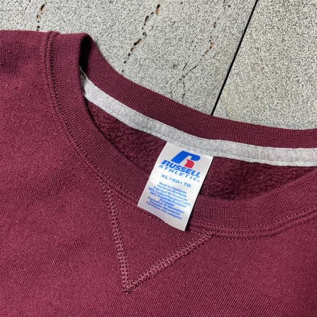 2010년대 러셀 애슬레틱 크루넥 판매