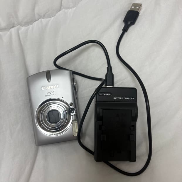 캐논 익시 700(=캐논 익서스 750) 