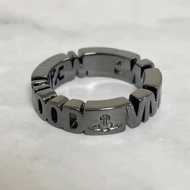 비비안웨스트우드 아카이브 레터링 그레이실버 orb 로고 반지