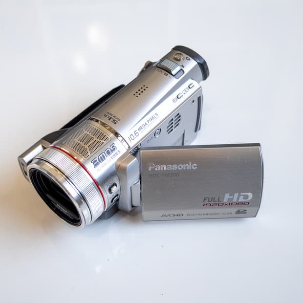 Panasonic HDC-TM300 / 빈티지 디지털 캠코더