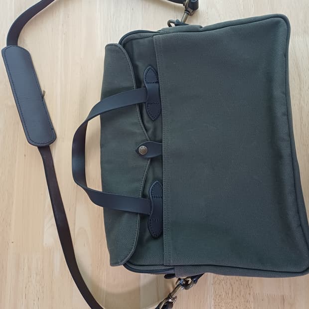 필슨256 오터그린