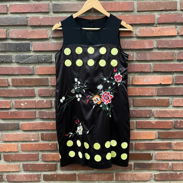 모스키노 실크 자수 원피스