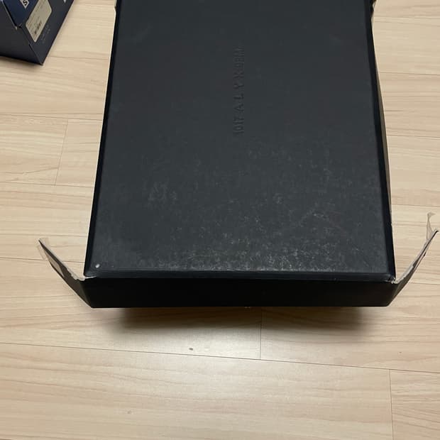 alyx 리무버블 솔 더비