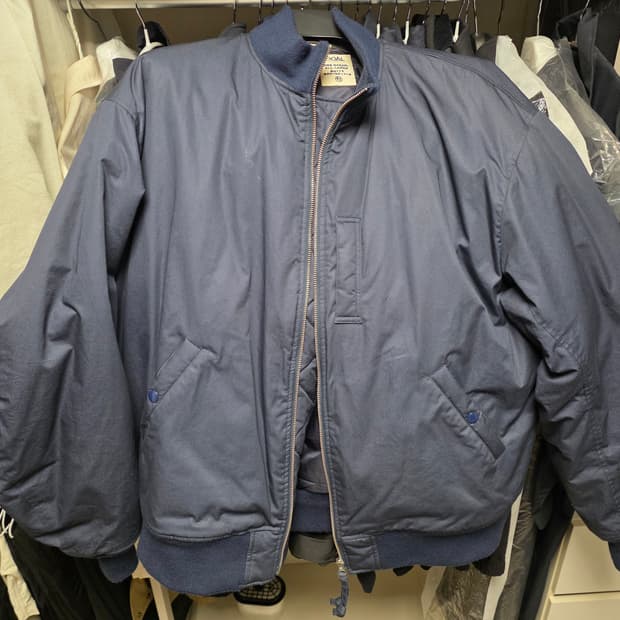 나나미카 바시티 네이비 L