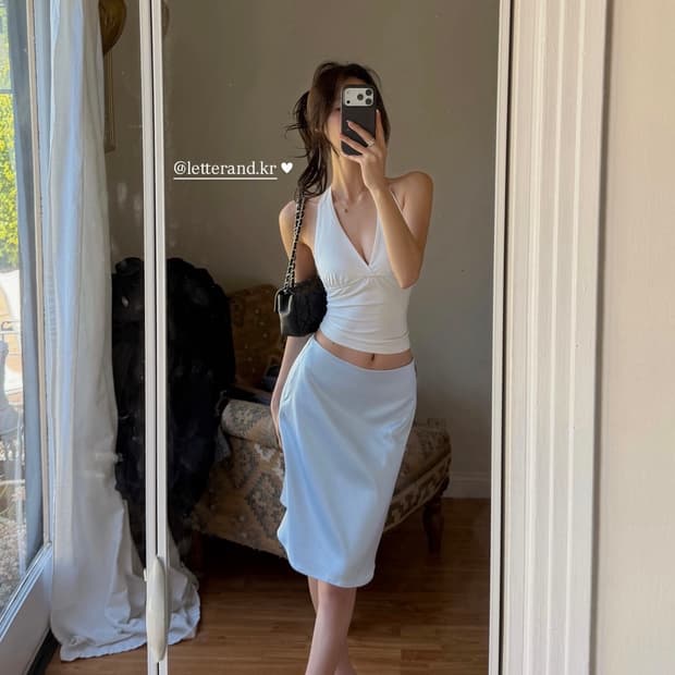레터앤 Satin Midi skirt (s)