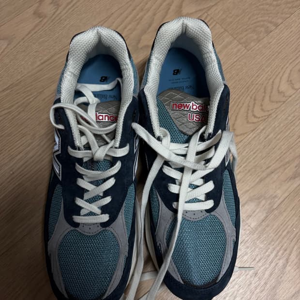 뉴발란스 990v3 네이비