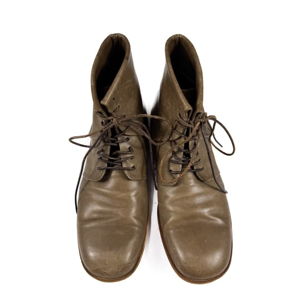 페트로솔라움 부츠 