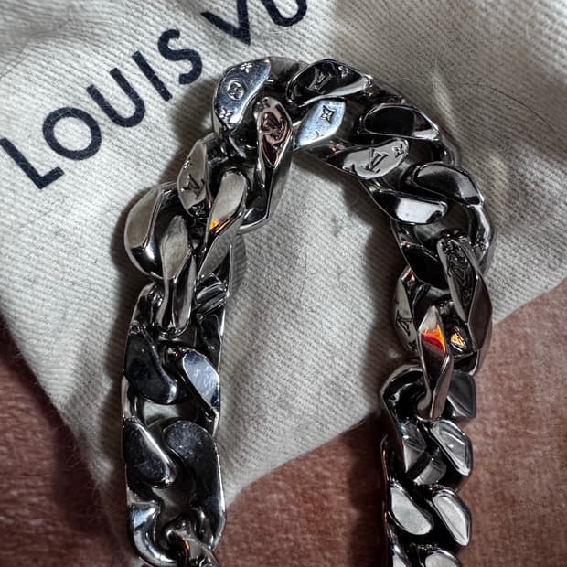 루이비통 체인 링크 팔찌 M사이즈