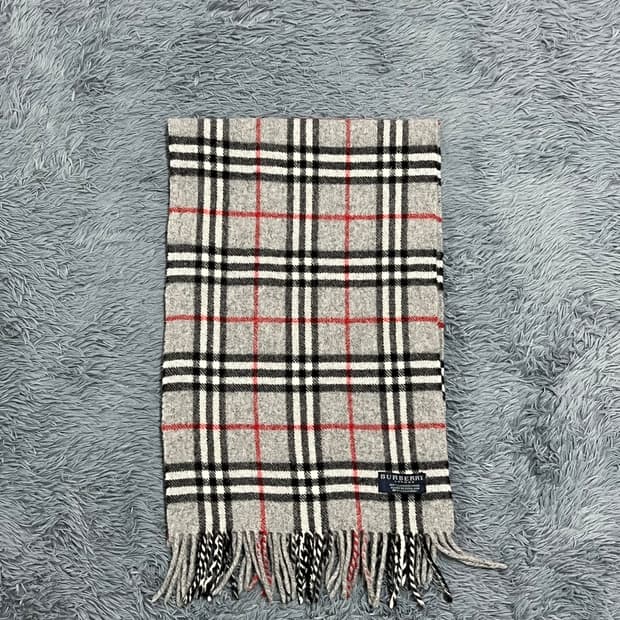 버버리 램스울100% 그레이 머플러