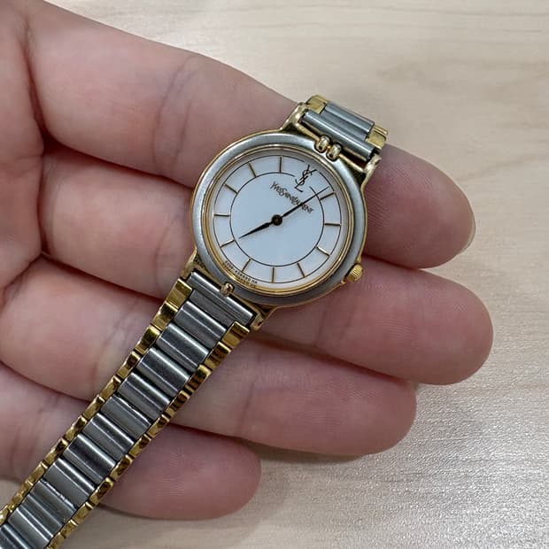 입생로랑 saint laurent 시계