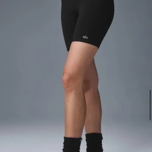 Alo yoga 레깅스 쇼츠