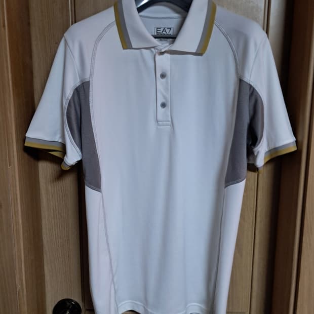 엠포리오아르마니 반팔티 남성100 