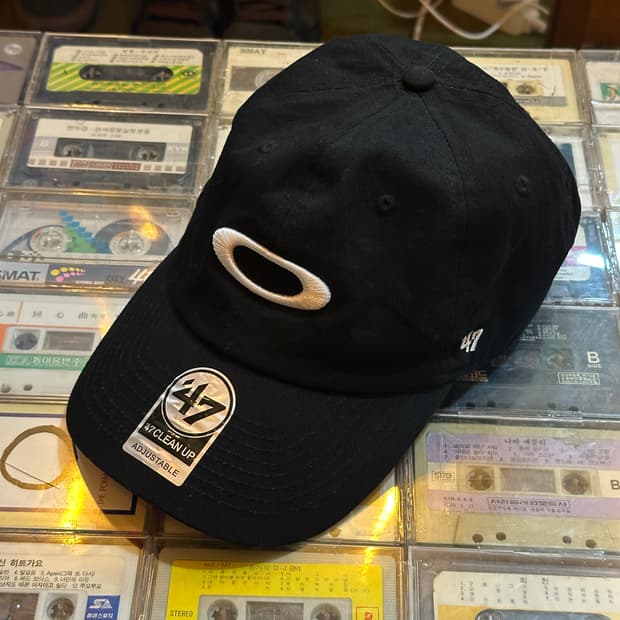 오클리 x 47브랜드 볼캡 