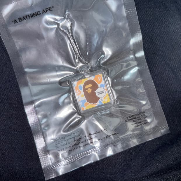 Bape sapporo 키링