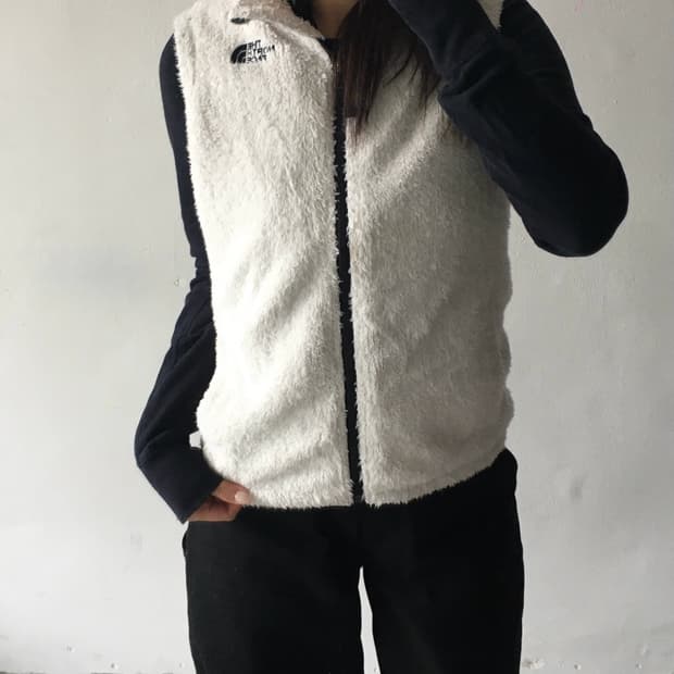 노스페이스 양털 베스트