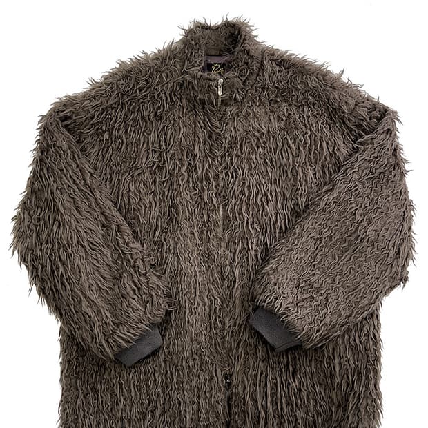 니들스 웨이브 퍼 코트