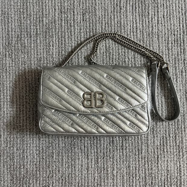 발렌시아가 BB 실버 체인 숄더백