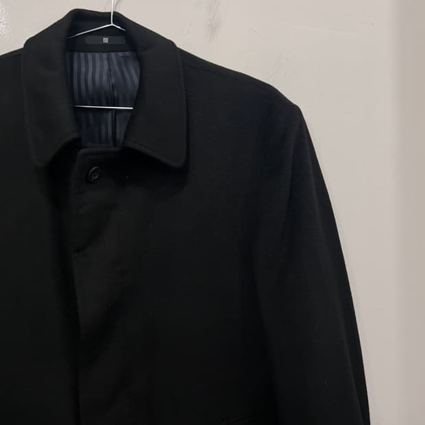 마에스트로 퓨어 케시미어 히든버튼 코트