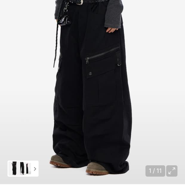 아캄 Knee Pin-Tuck Zippered Cargo 팬츠