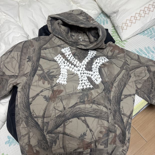 Artifical fever 카모 ny 후드