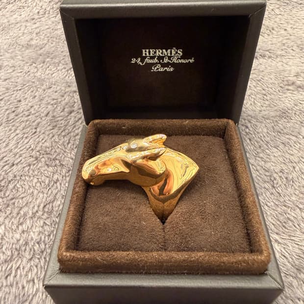 Hermes Vintage 18K Gold Horse Head Diamo