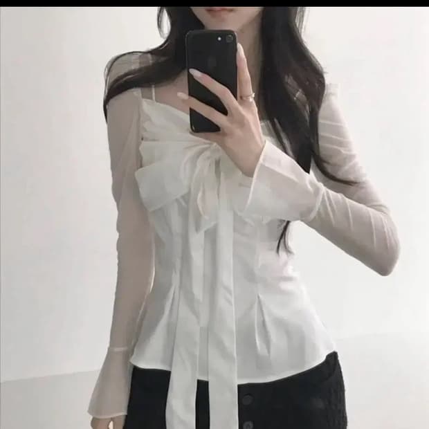 힐다 고희 실키 스완 블라우스 화이트