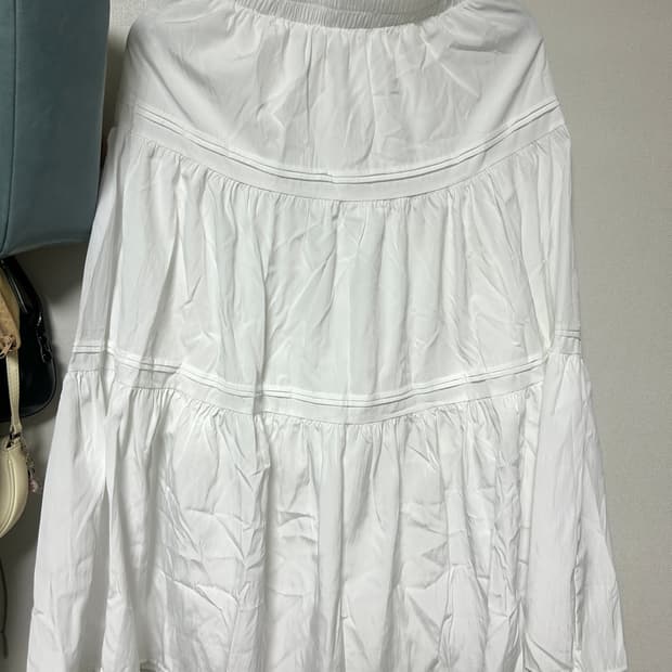 화이트 캉캉스커트, 캉캉 롱스커트