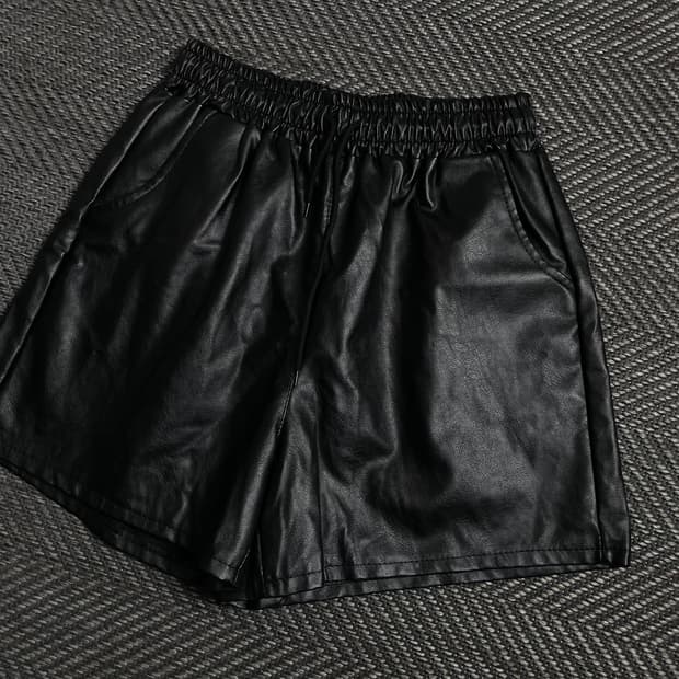 빈티지 우먼스 비건 레더 버뮤다 하프 팬츠o 3989