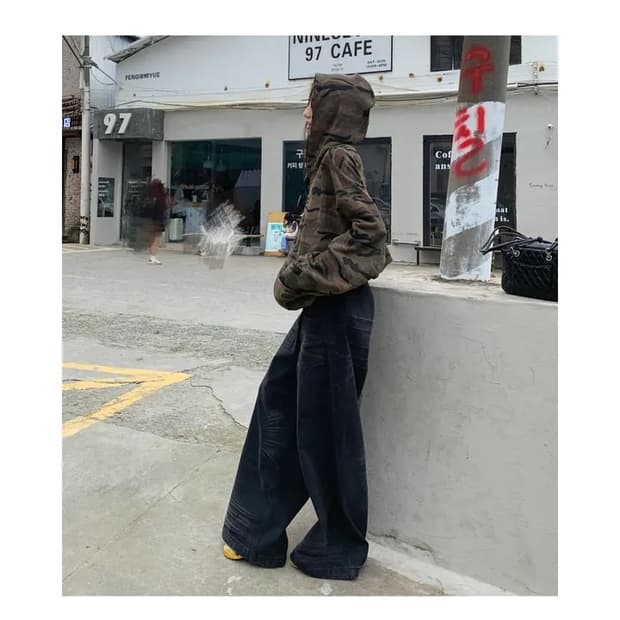 Military hood zip-up