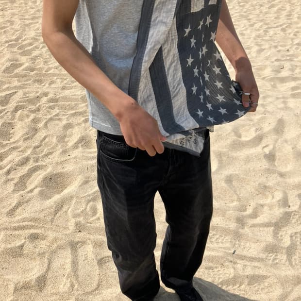 스트레이트 핏 흑청 진 