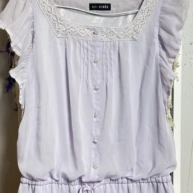 연보라 라벤더 블라우스