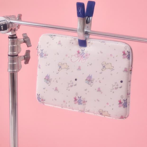 [미개봉/새상품] 마블링 베이비램 새틴 노트북 파우치