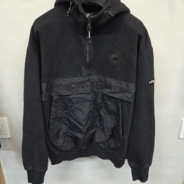 라이프워크 우븐패치 하프집업 기모 후드티 L