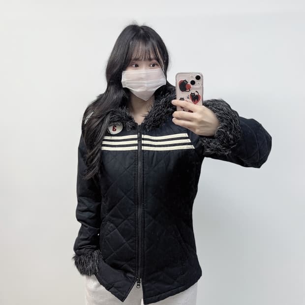 아디다스 스포티 퍼 트리밍 경량 다운 자켓 블랙