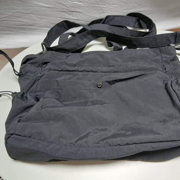 캉골 크로스백 판매합니다 