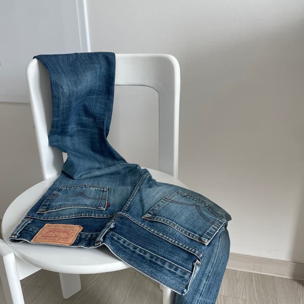 Levi's 517 Bootcut Jeans 28x33