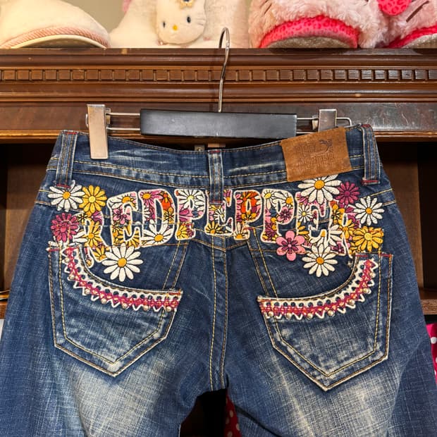 RED PEPPER 부츠컷 데님팬츠