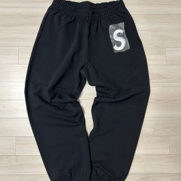 (L) 슈프림 S로고 스웻팬츠-24fw