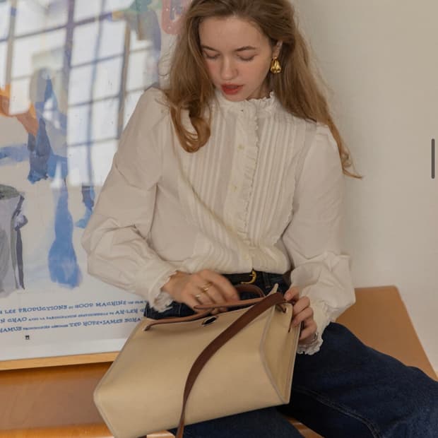 Lenina 르니나 빈티지 프릴 블라우스