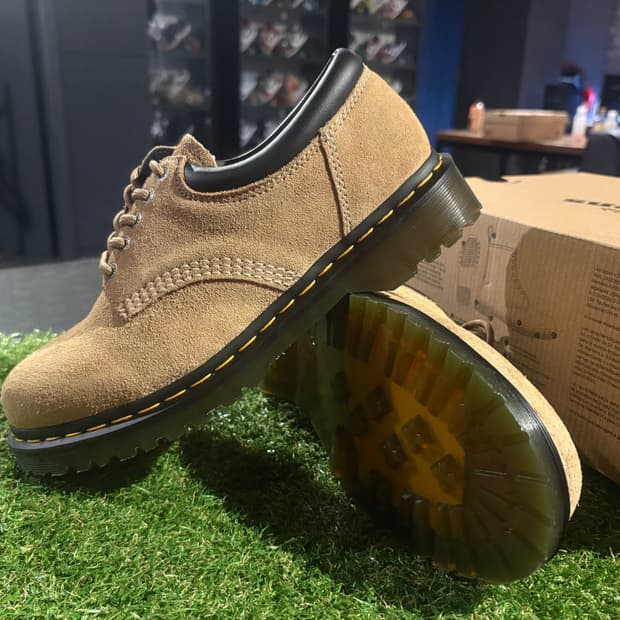 [새상품/270] 닥터마틴 베이지 20%이상할인판매