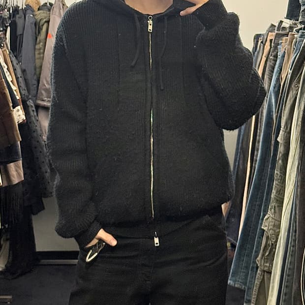 INDUST 인더스트 니트 스웨터 후드 집업 오버핏 투웨이지퍼 절개 블랙