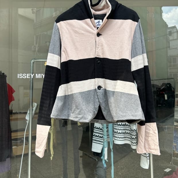 Issey Miyake Hai Sporting Gear cardigan