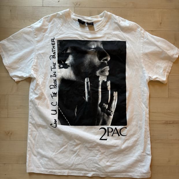 2PAC X bershka 그래픽 티셔츠
