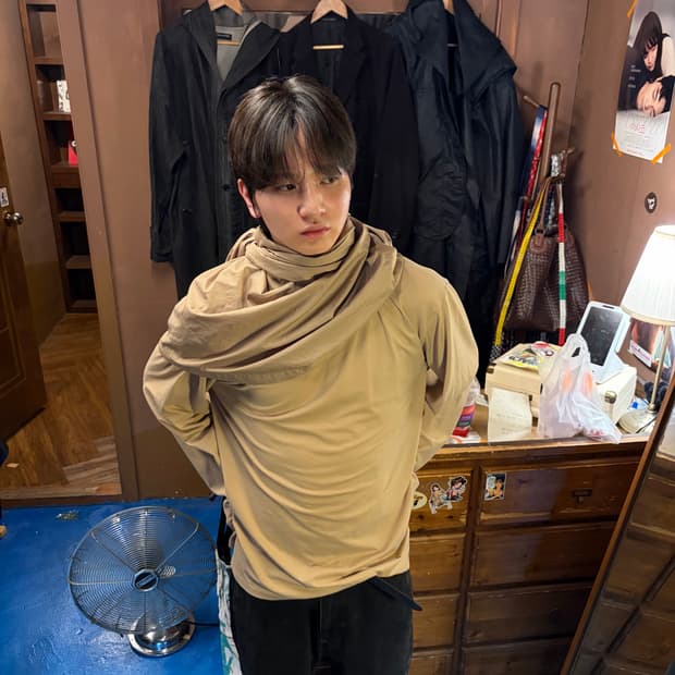 00S PRADA 프라다 더블 레이어드 롱슬리브