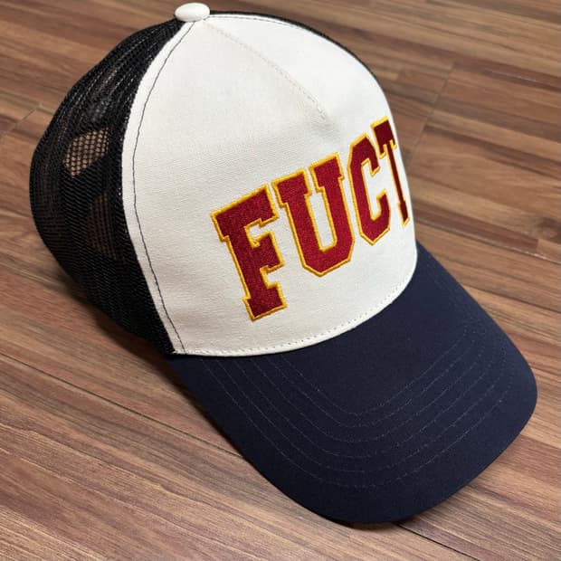 퍽트 fuct 로고 네이비 화이트 매쉬 트러커 트럭커캡 캡 모자