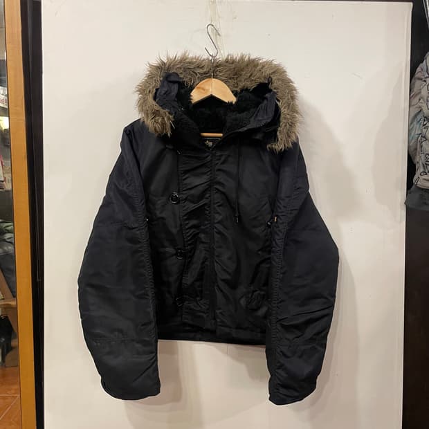 알파인더스트리 리메이크크롭봄버 M